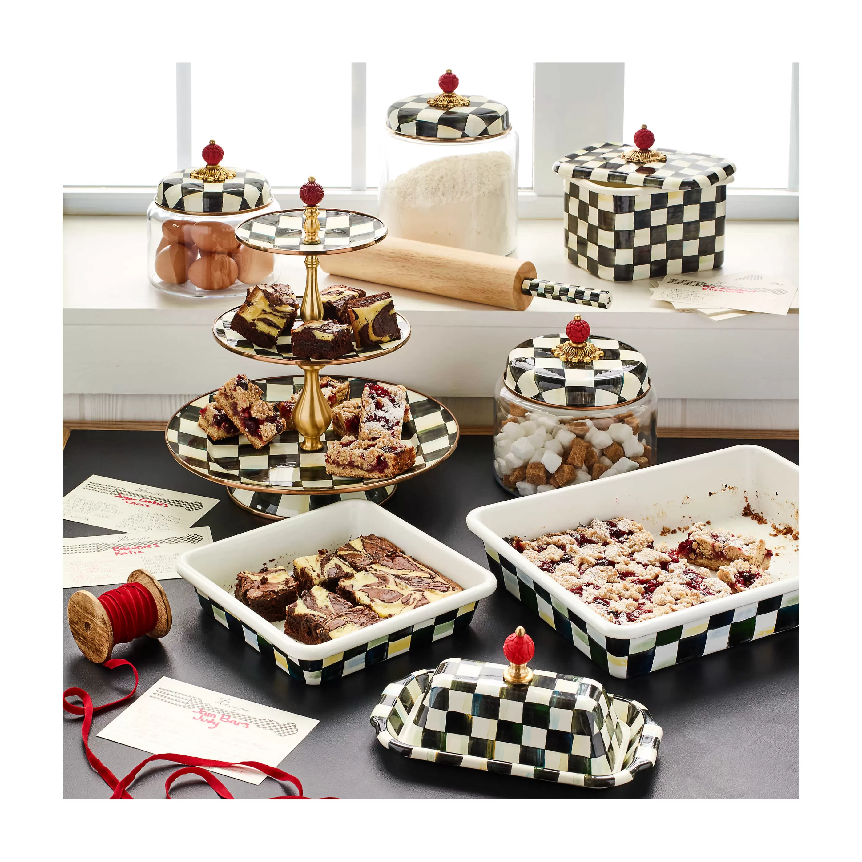 Outdoor Entertaining>MacKenzie-Childs Courtly Check Enamel Three Tier Sweet Stand