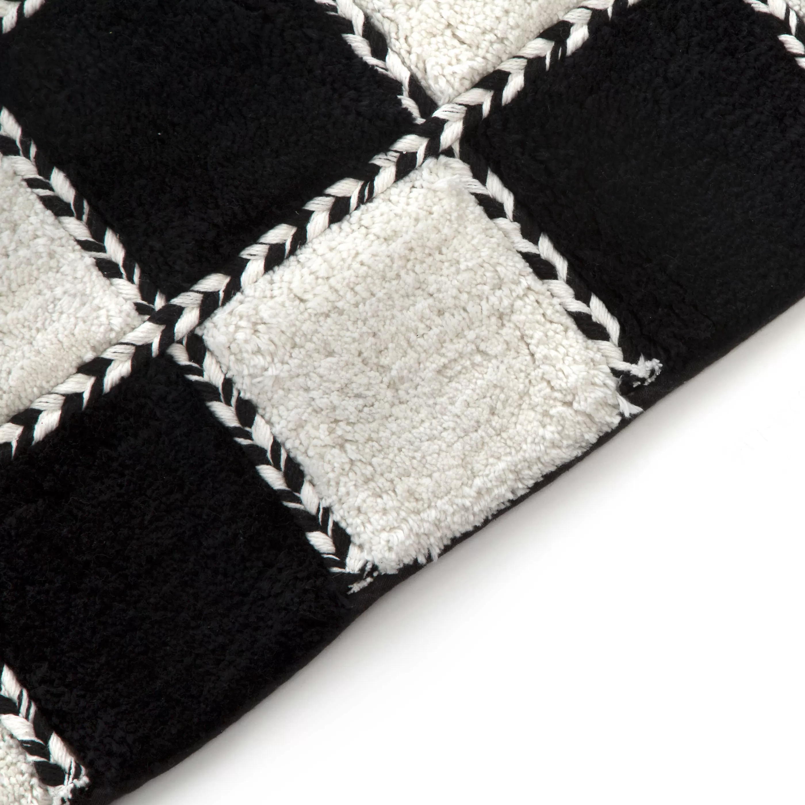 Bed & Bath>MacKenzie-Childs Covent Square Bath Rug - Black & White